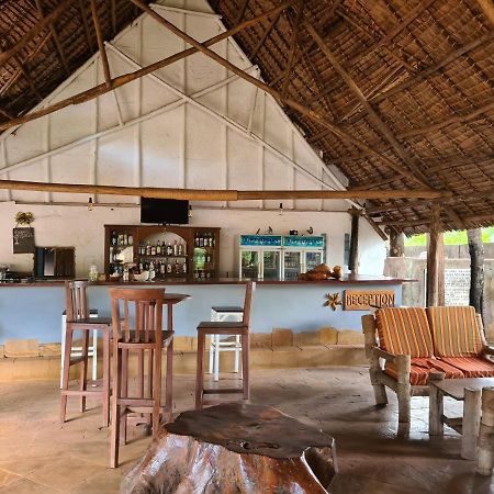 Honey Badger Lodge Moshi Exterior foto